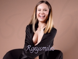 Roxysmiles